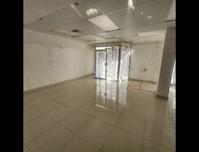115M² RETAIL TO LET IN MORNINGSIDE
